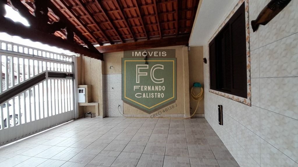 Casa térrea reformada 2 dormitórios edícula c/ wc, quintal c