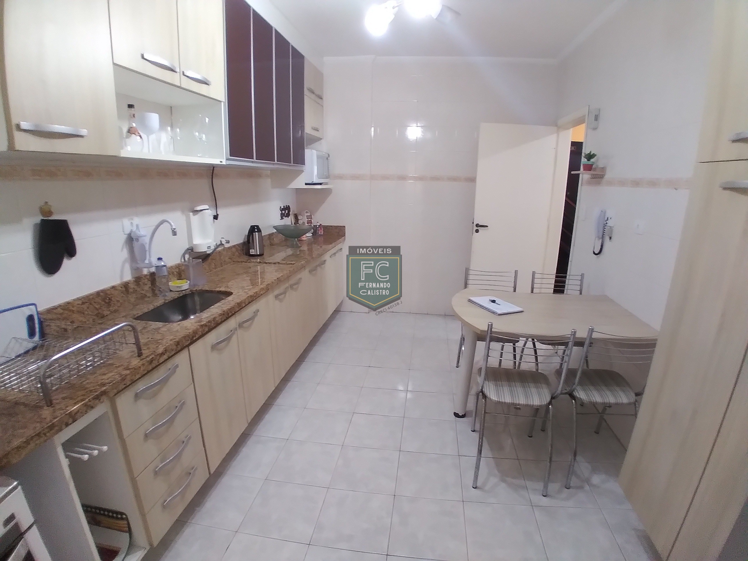 Apartamento 3 Dormitórios (1 Suíte) Frente, Varanda Envidraçada c/ Vista Mar, Móveis Planejados, Condomínio Clube de Luxo, Local Nobre, Mongaguá SP