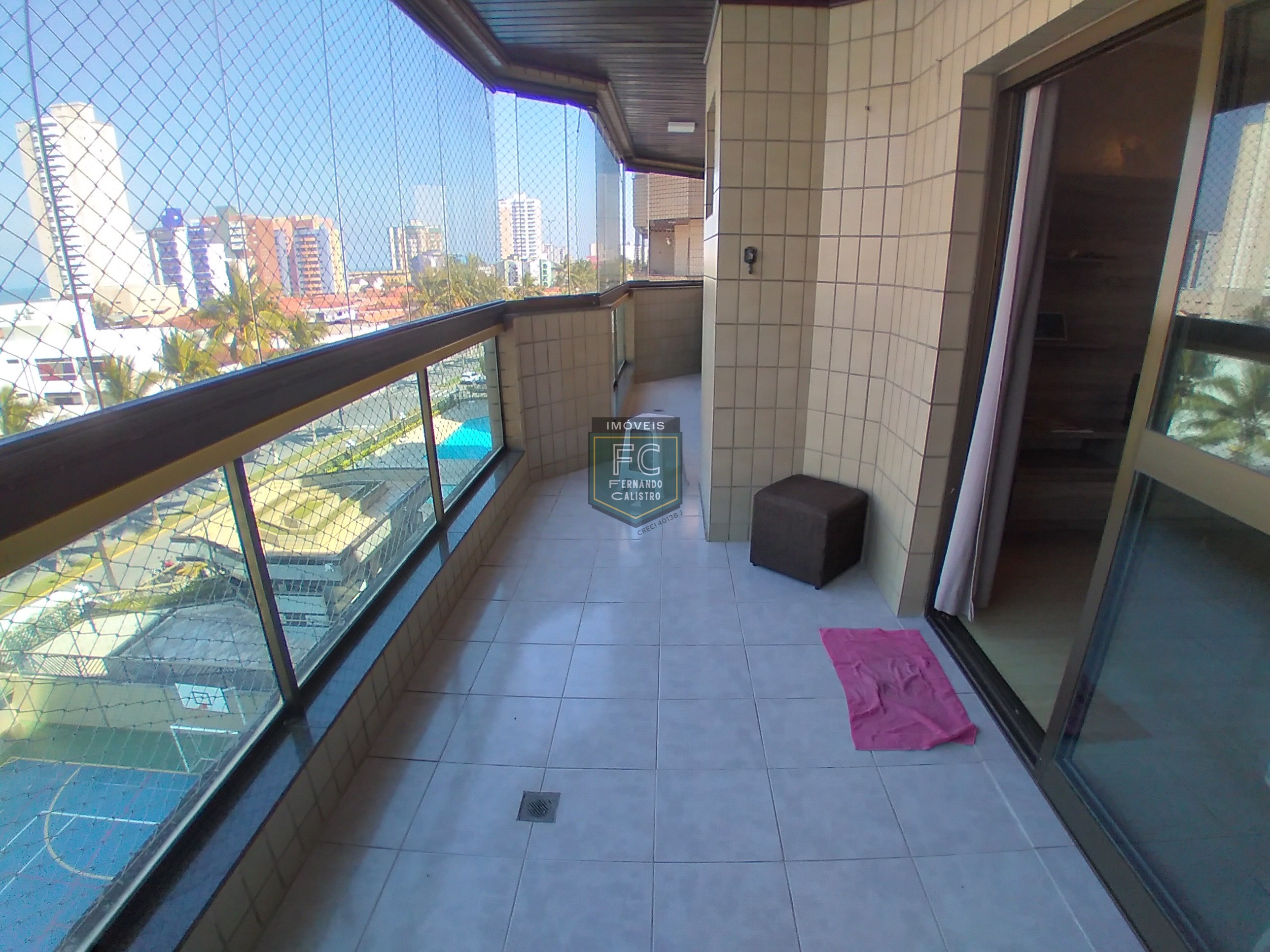 Apartamento 3 Dormitórios (1 Suíte) Frente, Varanda Envidraçada c/ Vista Mar, Móveis Planejados, Condomínio Clube de Luxo, Local Nobre, Mongaguá SP