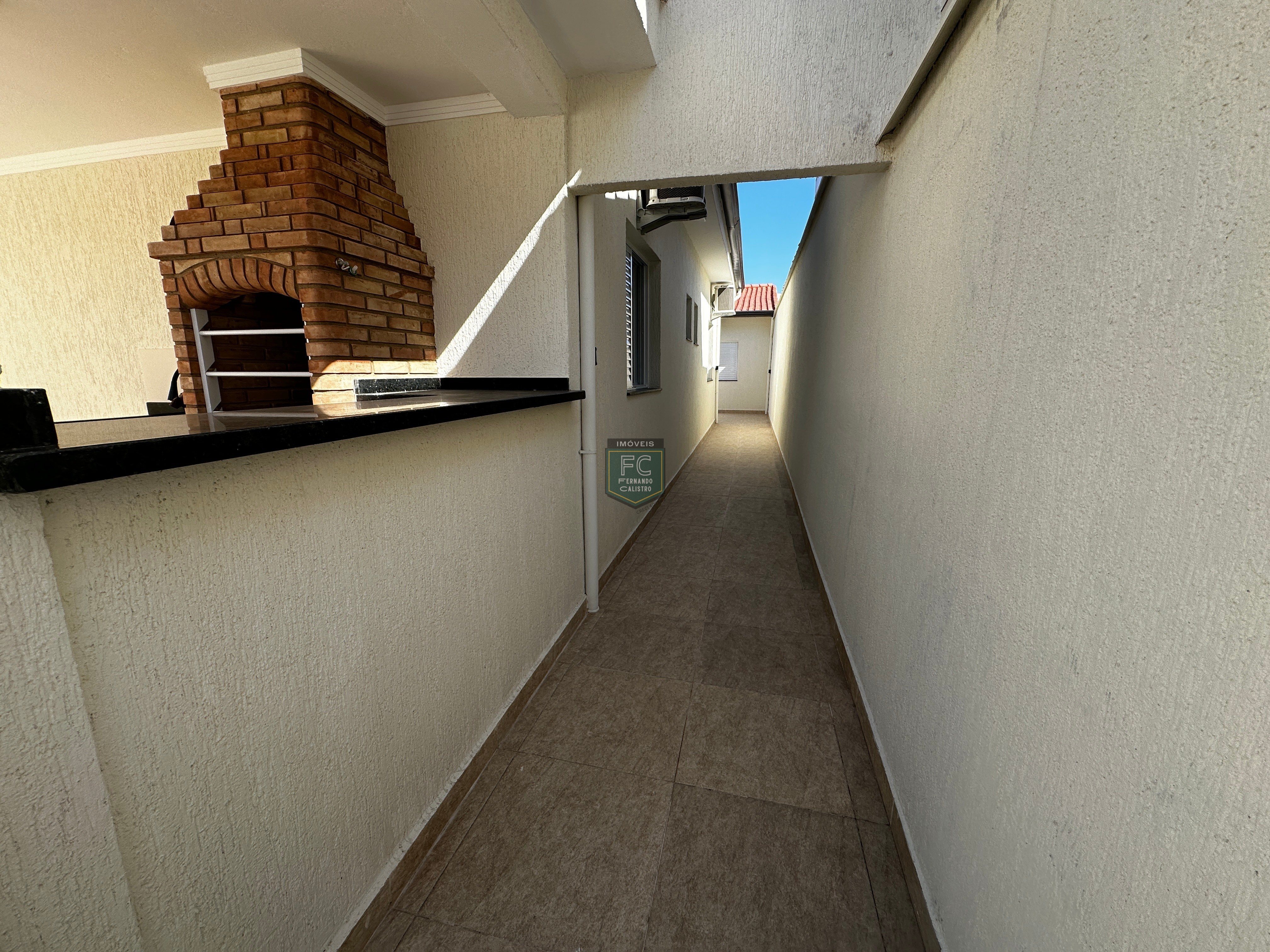 Casa Lote Inteiro 3 Suítes (1 na Edícula), Mobiliada, Ar Condicionado, Piscina, Espaço Gourmet, 3 Vagas, 35 mts da Praia, Bal Flórida, Praia Grande SP