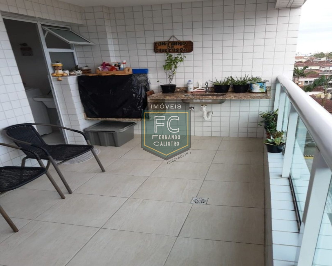 Apartamento 2 dormitórios planejado, varanda gourmet c/ vista p/ o mar, 65m², lazer completo no condomínio, financia, local nobre, centro, mongaguá sp