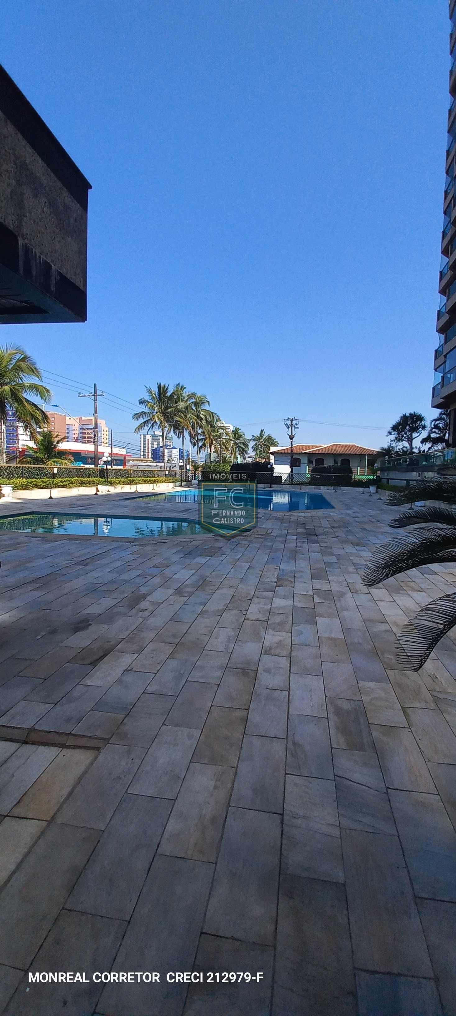 Apartamento 3 Dormitórios (1 Suíte) Frente, Varanda Envidraçada c/ Vista Mar, Móveis Planejados, Condomínio Clube de Luxo, Local Nobre, Mongaguá SP