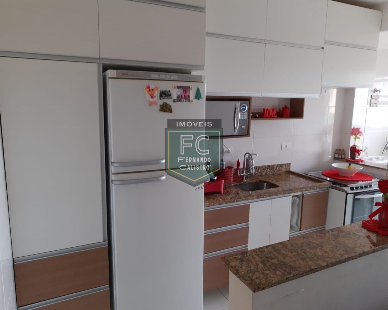 Apartamento 2 dormitórios planejado, varanda gourmet c/ vista p/ o mar, 65m², lazer completo no condomínio, financia, local nobre, centro, mongaguá sp
