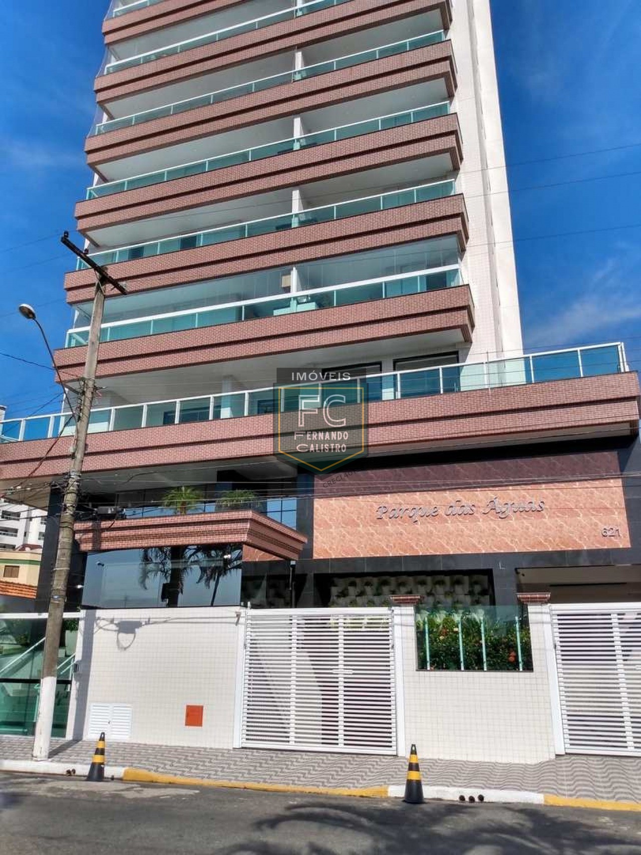 Apartamento alto padrão 3 dormitórios (1 suíte), varanda gourmet c/ churrasqueira, vista mar, condomínio c/ lazer completo, caiçara, praia grande sp