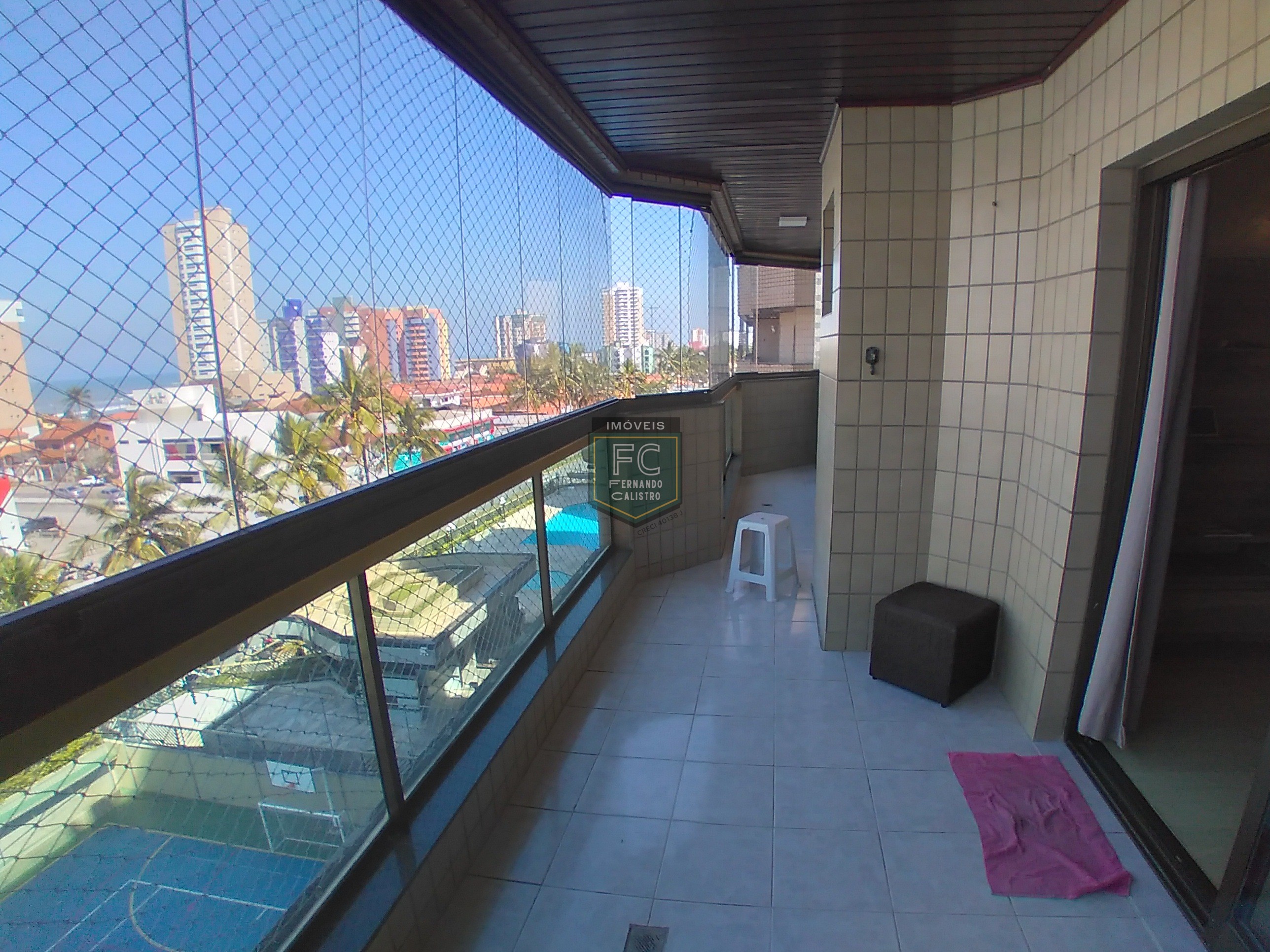 Apartamento 3 Dormitórios (1 Suíte) Frente, Varanda Envidraçada c/ Vista Mar, Móveis Planejados, Condomínio Clube de Luxo, Local Nobre, Mongaguá SP