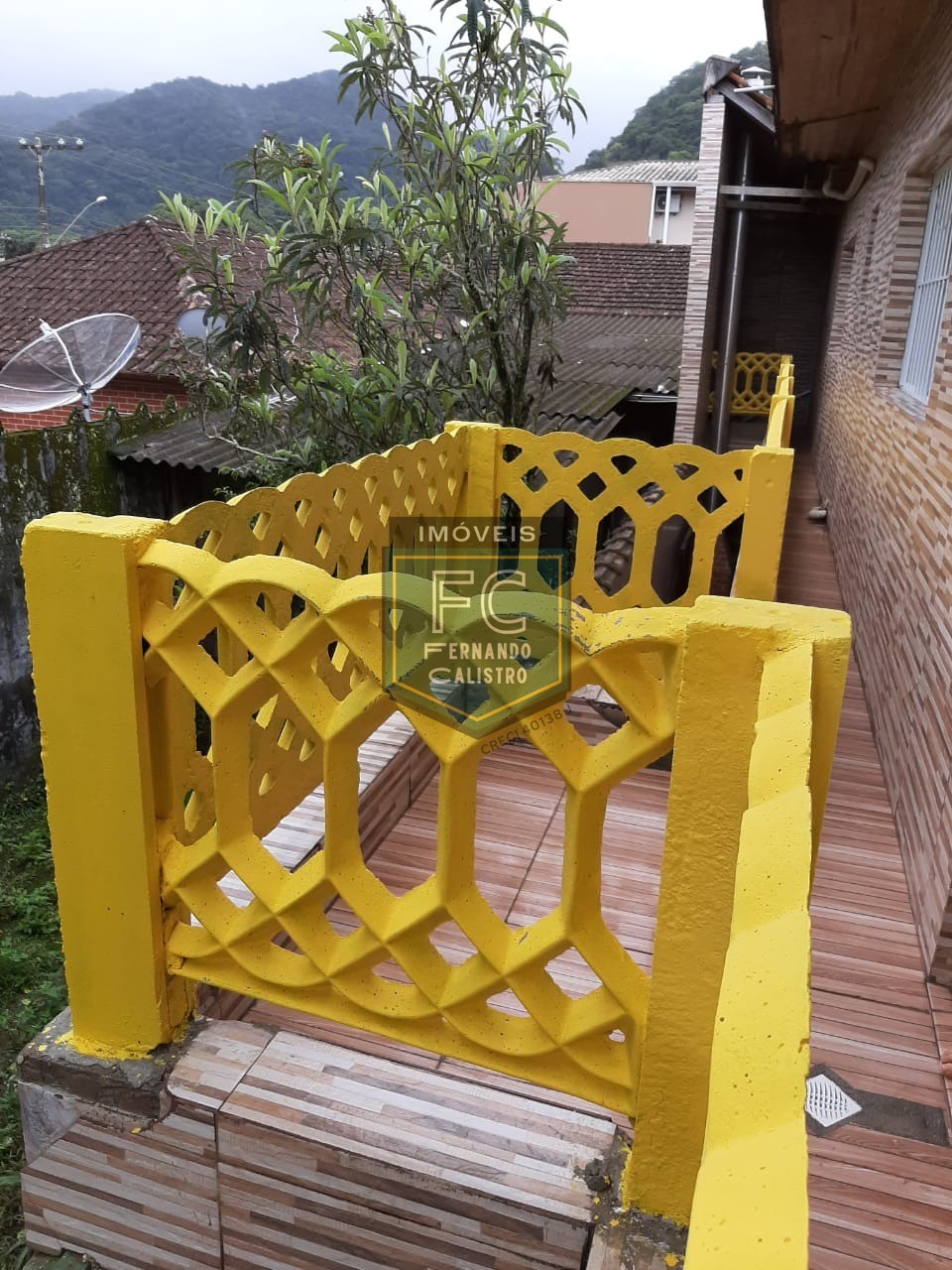 Imóvel c/ 2 casas p/ uso residencial / comercial, reformado, 2 dormitórios cada, área gourmet c/ churrasqueira, 2 vagas, pedreira, centro, mongaguá sp