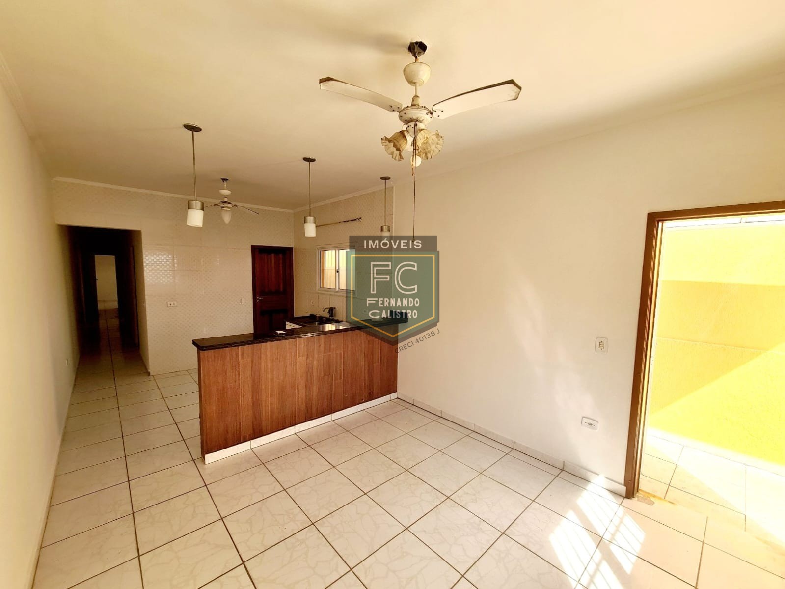 Casa térrea 3 dormitórios (1 suíte) reformada, área gourmet 