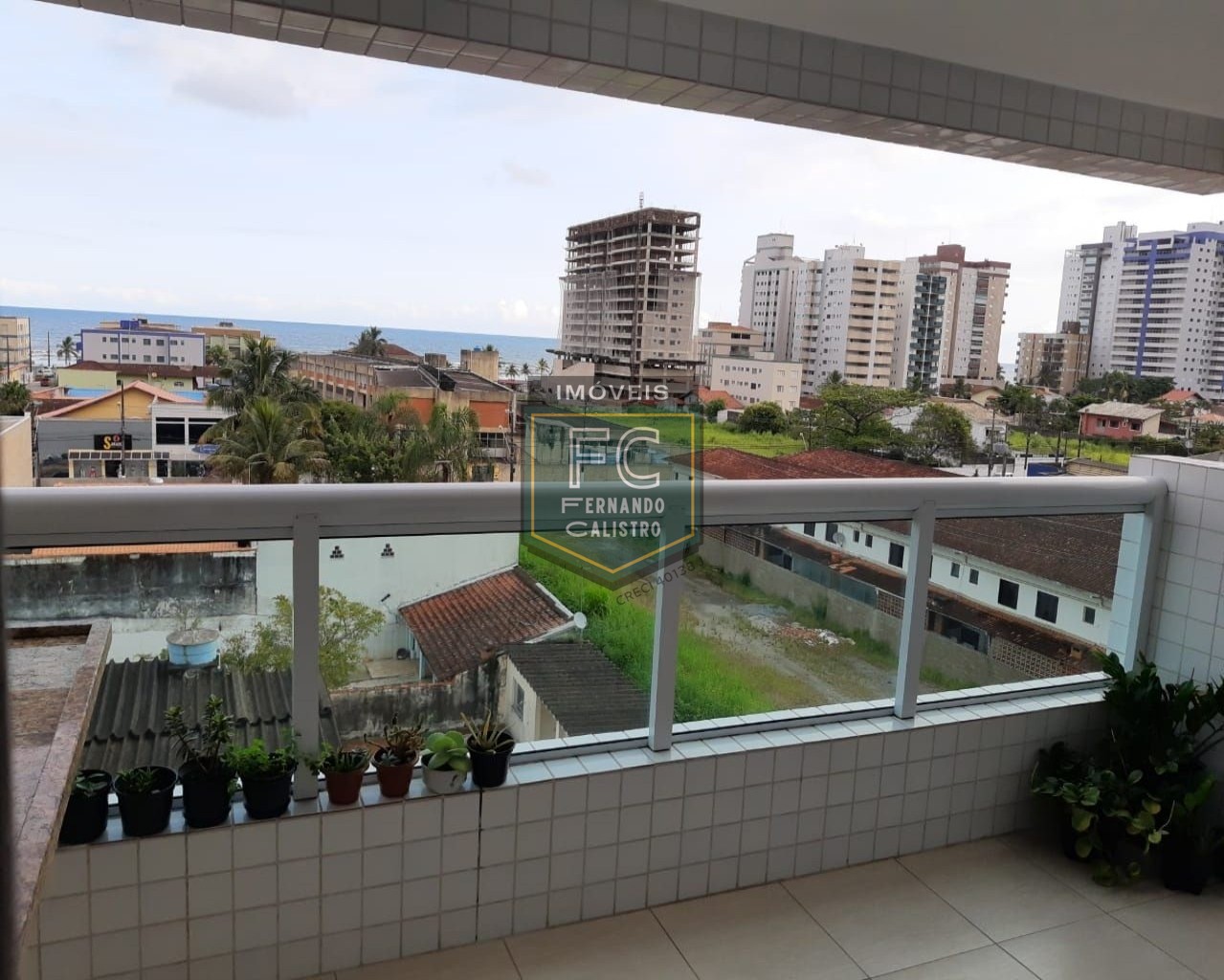 Apartamento 2 dormitórios planejado, varanda gourmet c/ vista p/ o mar, 65m², lazer completo no condomínio, financia, local nobre, centro, mongaguá sp