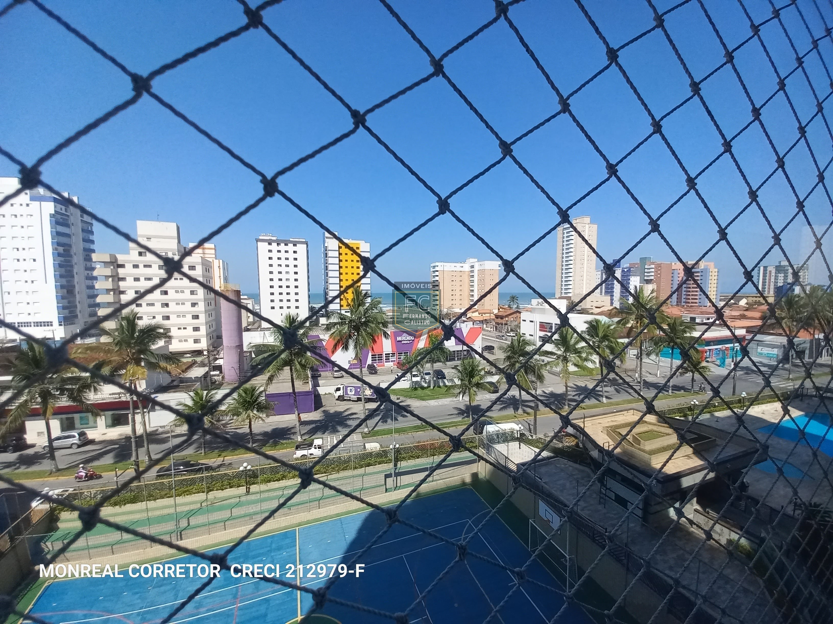 Apartamento 3 Dormitórios (1 Suíte) Frente, Varanda Envidraçada c/ Vista Mar, Móveis Planejados, Condomínio Clube de Luxo, Local Nobre, Mongaguá SP
