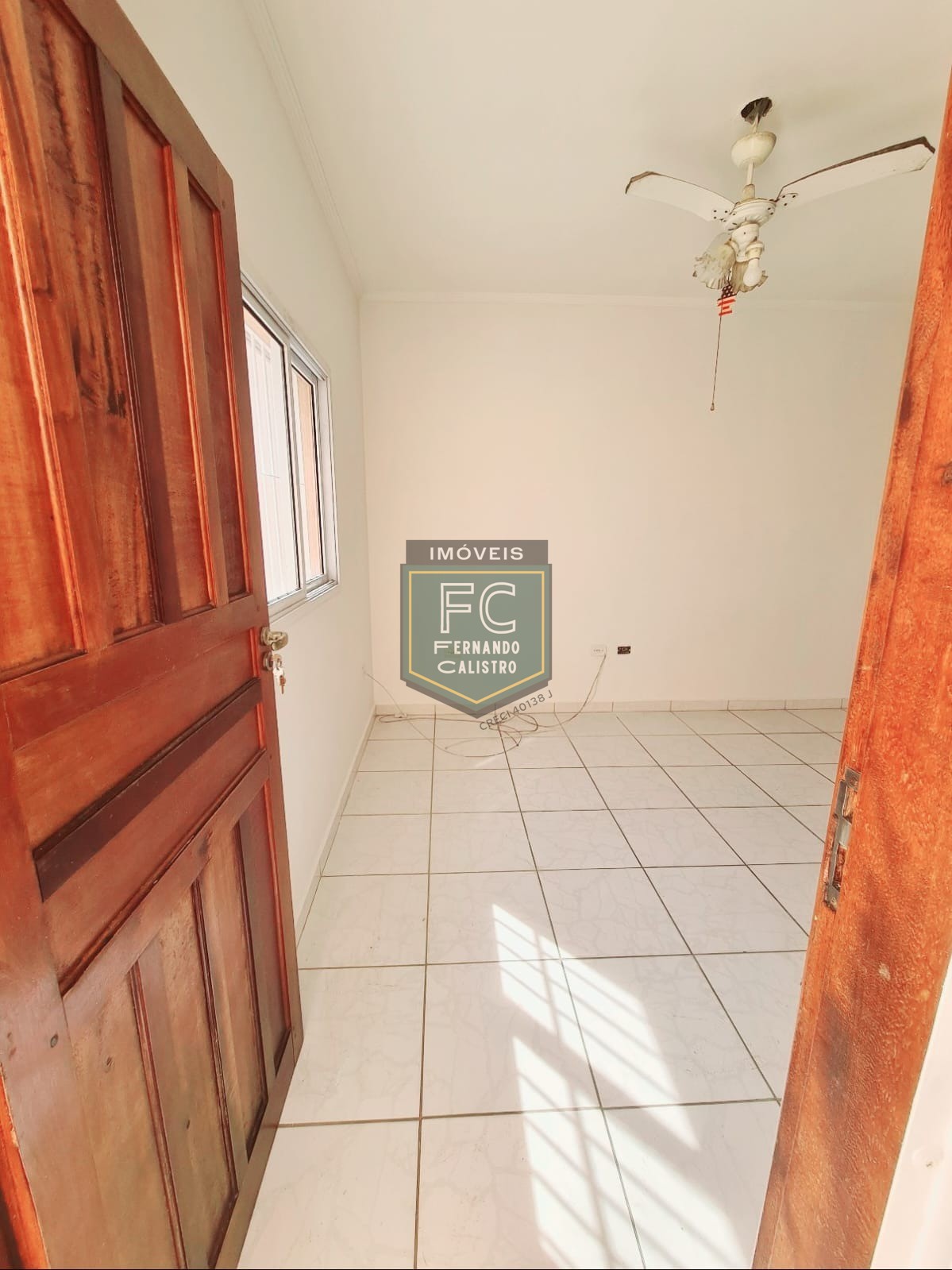 Casa térrea 3 dormitórios (1 suíte) reformada, área gourmet 