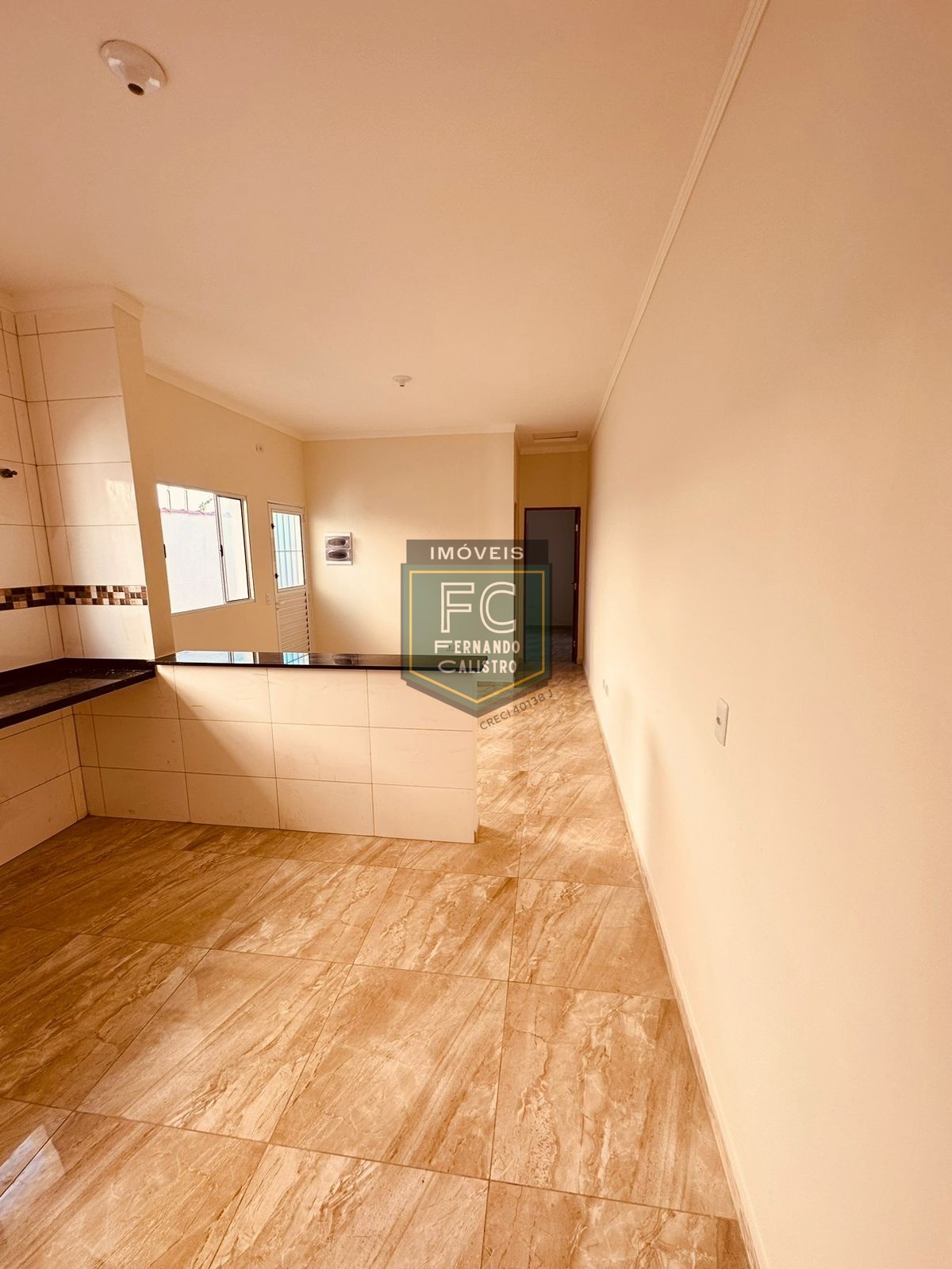 Casa térrea nova, 2 dormitórios (1 suíte), quintal, piscina,