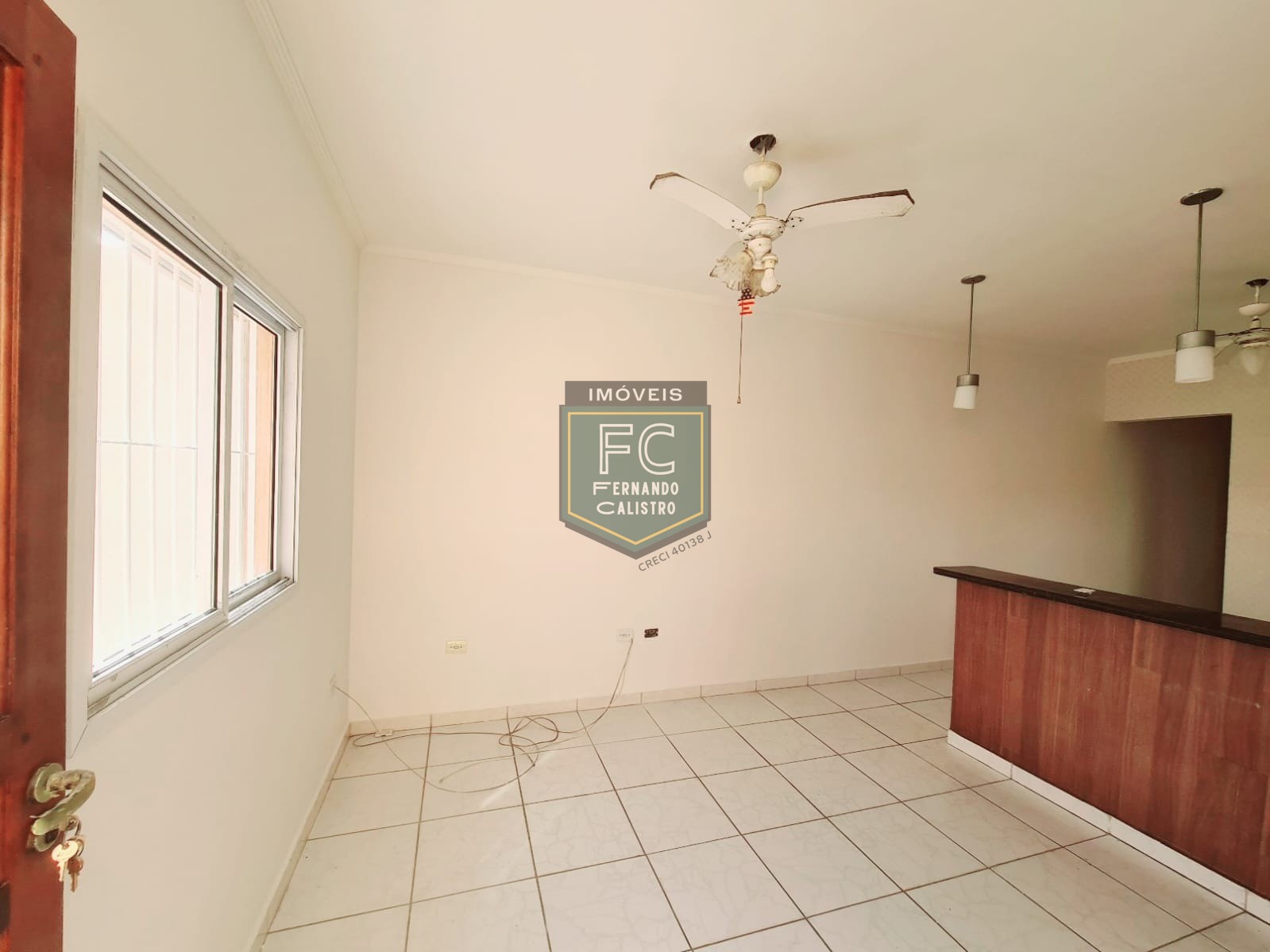 Casa térrea 3 dormitórios (1 suíte) reformada, área gourmet 