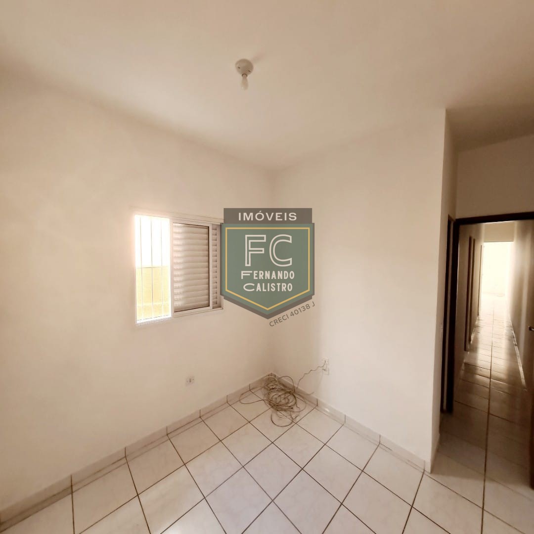 Casa Térrea 3 Dormitórios (1 Suíte) Reformada, Área Gourmet Coberta c/ Churrasqueira, 2 Vagas, 50 mts da Praia, Financia, Sta Eugênia, Mongaguá SP