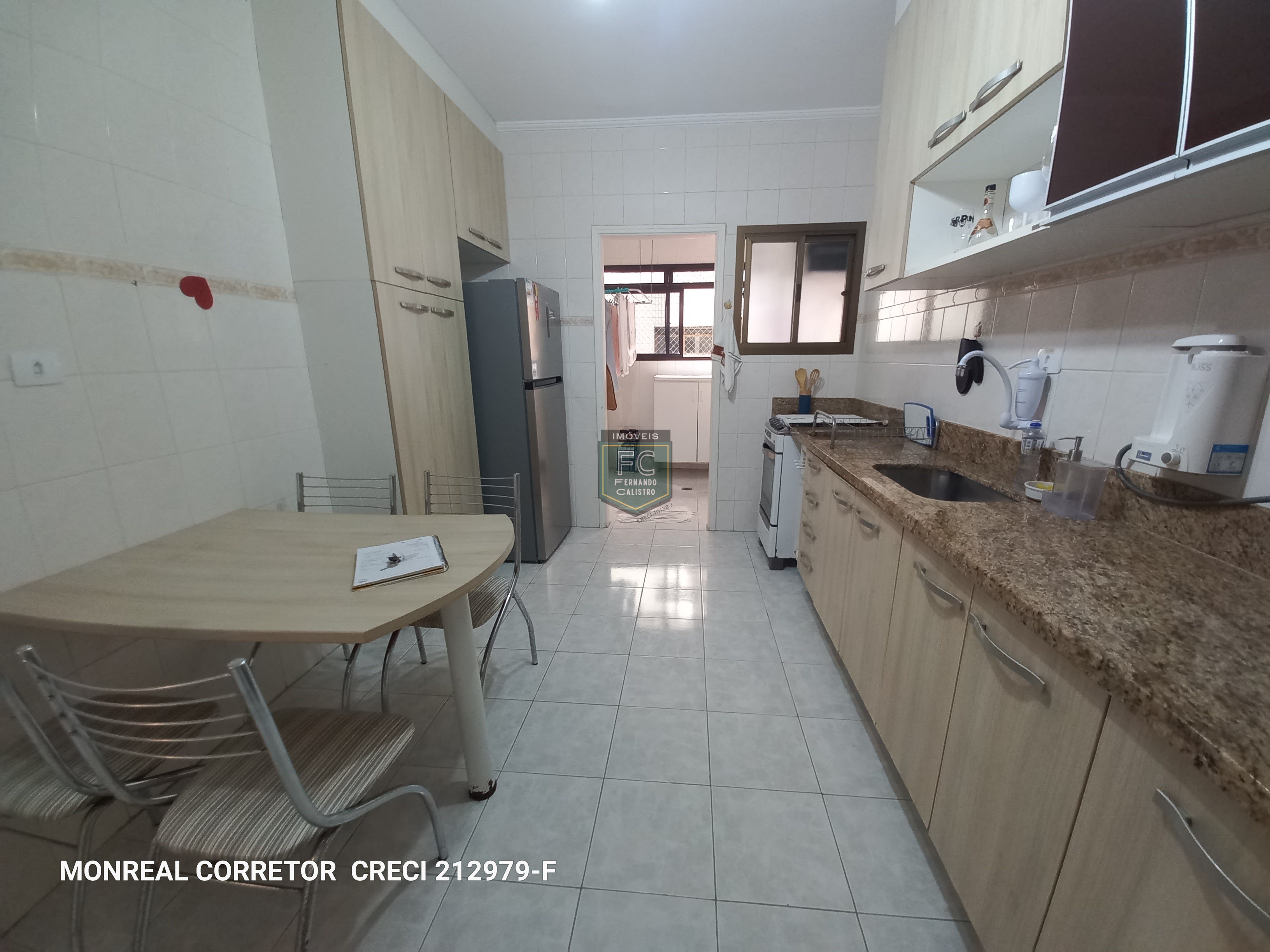 Apartamento 3 Dormitórios (1 Suíte) Frente, Varanda Envidraçada c/ Vista Mar, Móveis Planejados, Condomínio Clube de Luxo, Local Nobre, Mongaguá SP