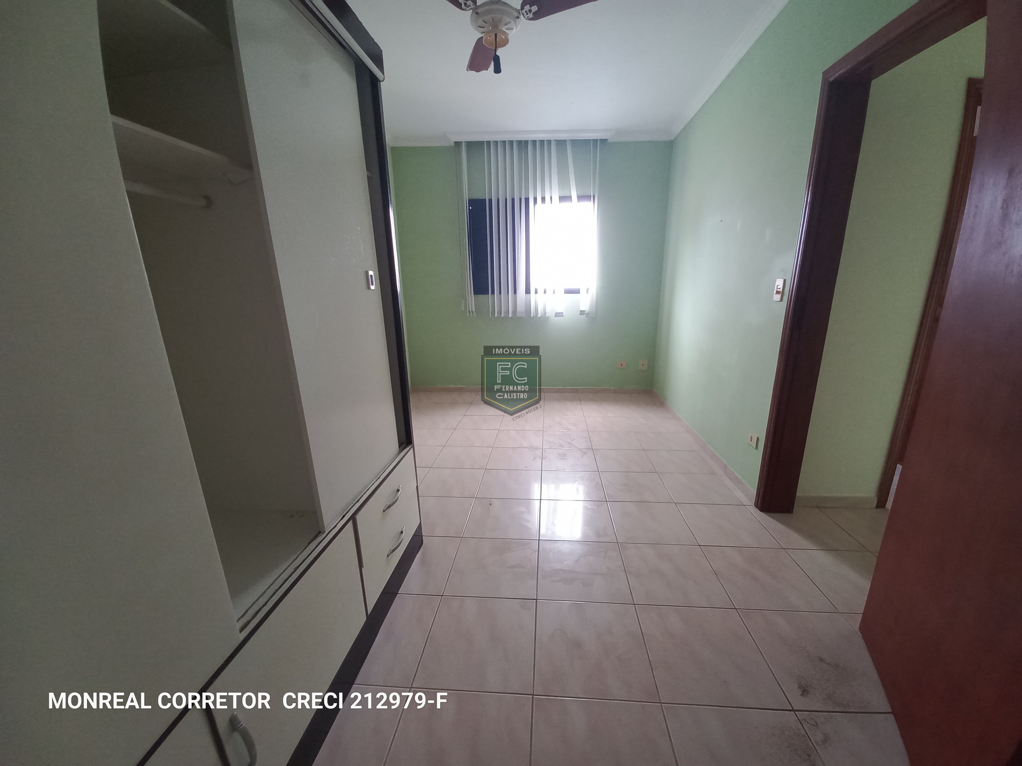 Apartamento alto padrão 1 dormitório, 57 m², varanda envidraçada c/ vista p/ o mar, 100 mts da praia, financiamento, permuta, vera cruz, mongaguá - sp