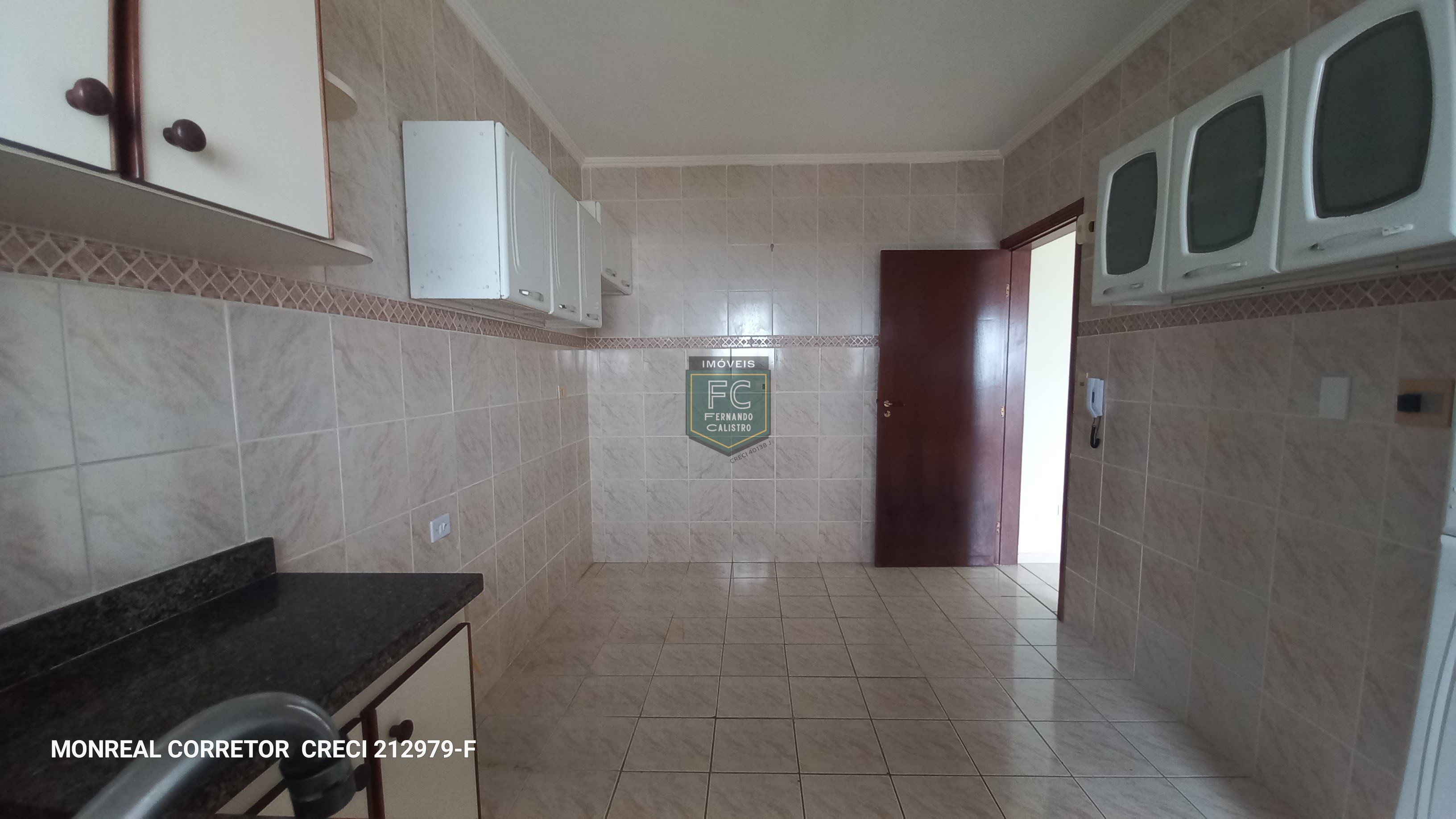 Apartamento alto padrão 1 dormitório, 57 m², varanda envidraçada c/ vista p/ o mar, 100 mts da praia, financiamento, permuta, vera cruz, mongaguá - sp