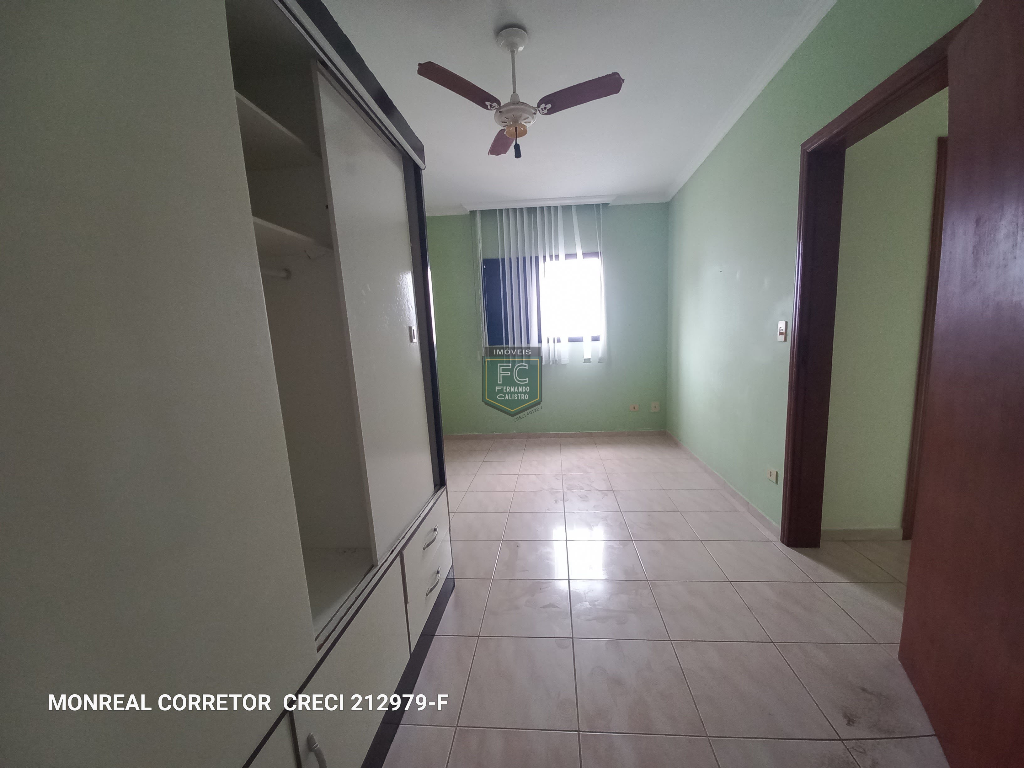 Apartamento alto padrão 1 dormitório, 57 m², varanda envidraçada c/ vista p/ o mar, 100 mts da praia, financiamento, permuta, vera cruz, mongaguá - sp