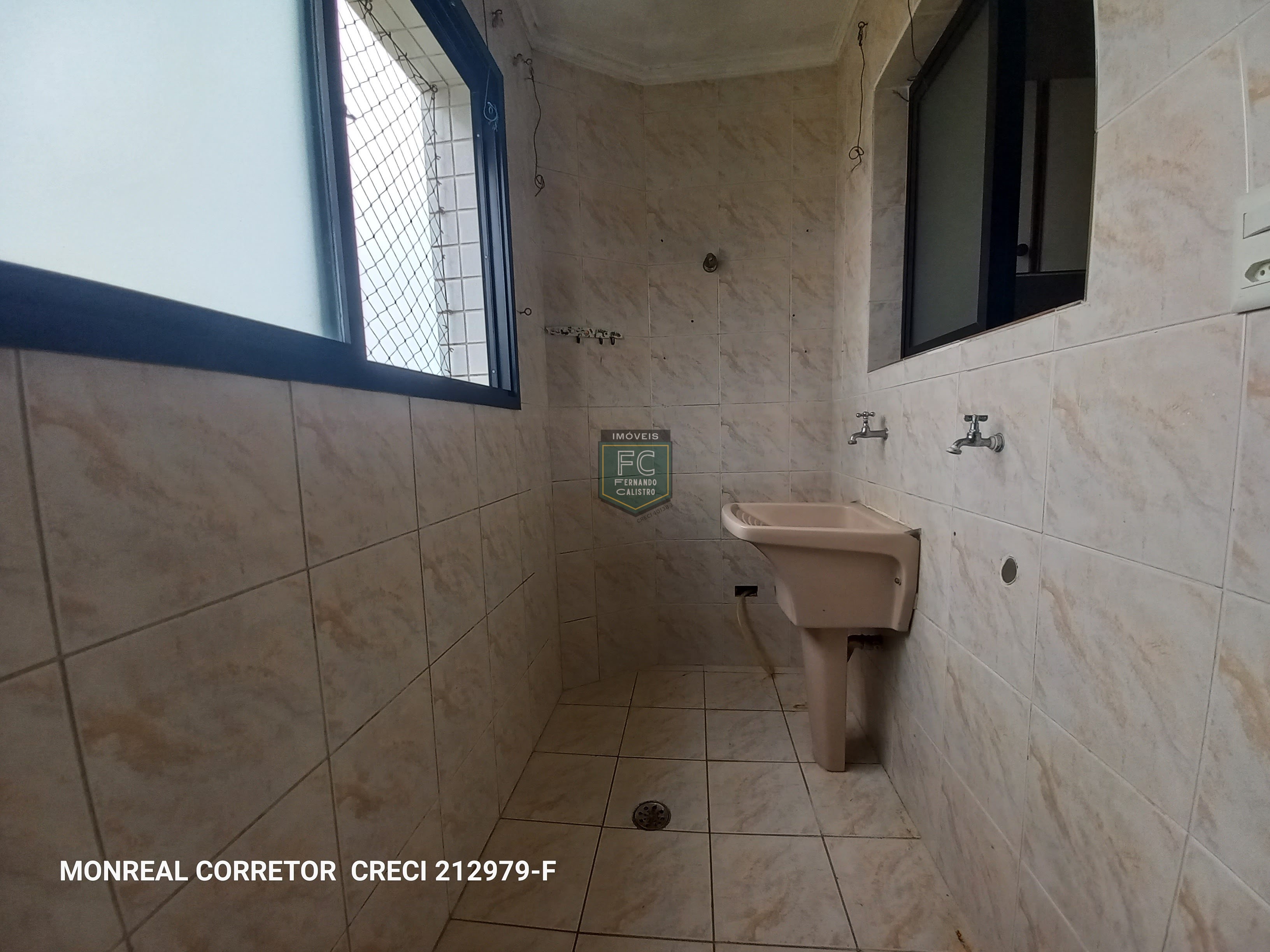 Apartamento alto padrão 1 dormitório, 57 m², varanda envidraçada c/ vista p/ o mar, 100 mts da praia, financiamento, permuta, vera cruz, mongaguá - sp