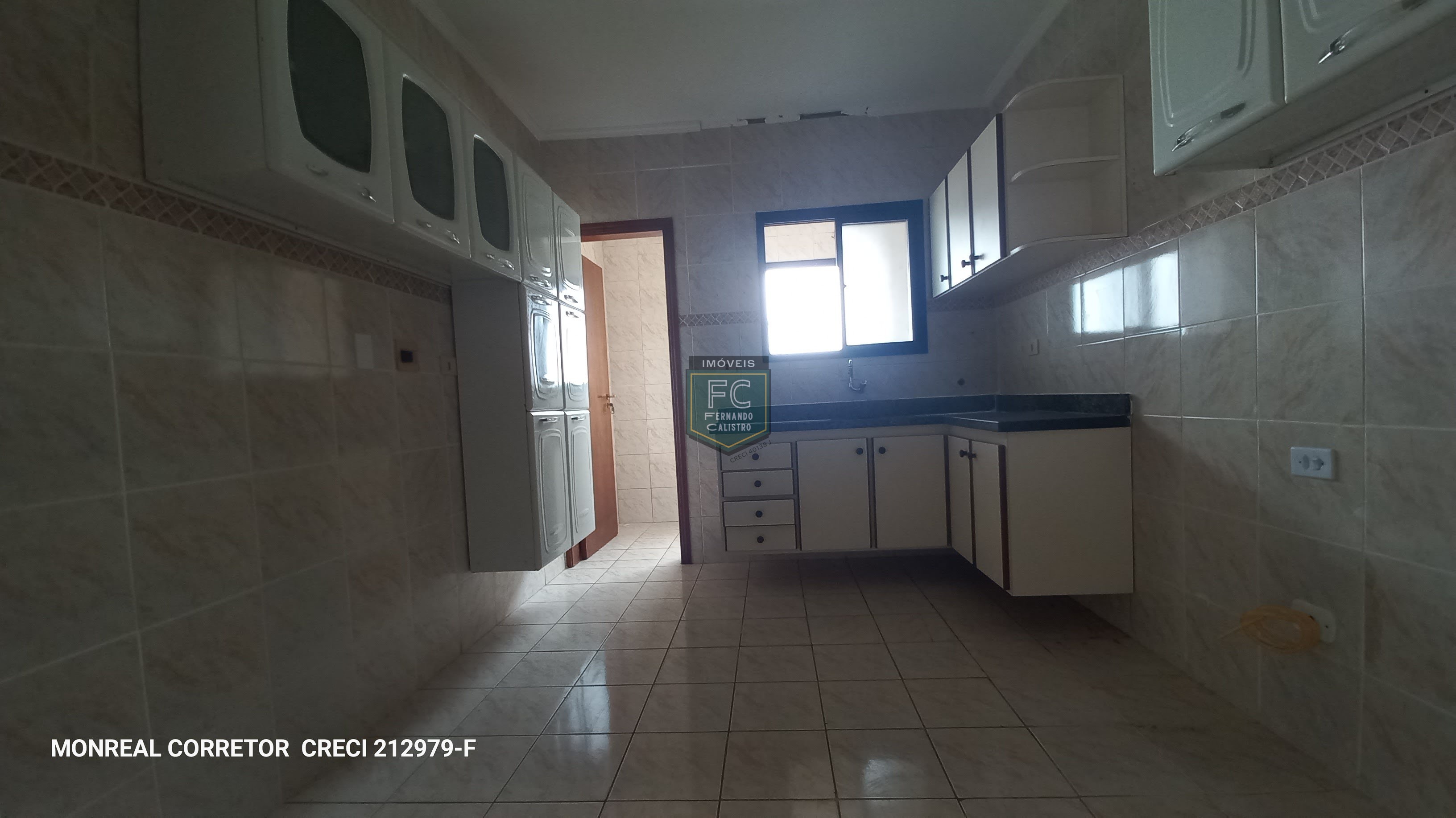 Apartamento alto padrão 1 dormitório, 57 m², varanda envidraçada c/ vista p/ o mar, 100 mts da praia, financiamento, permuta, vera cruz, mongaguá - sp