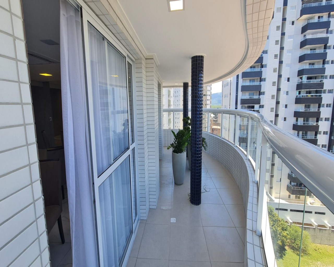 Oportunidade!!! apto 01 dorm., localização privilegiada à venda, 53 m² - vila guilhermina - praia grande/sp.