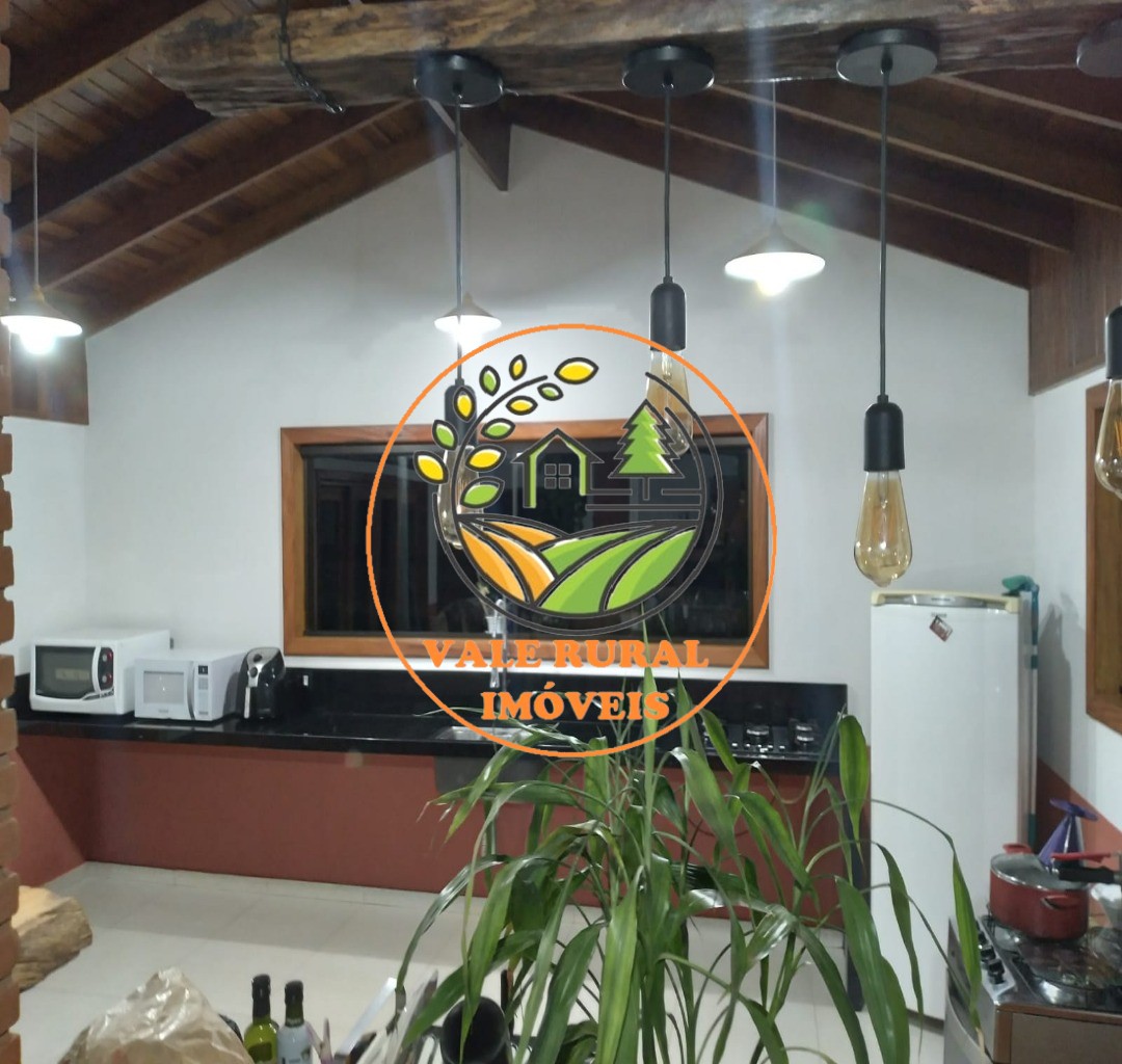 Chácara, 3 quartos, 2730 m² - Foto 2