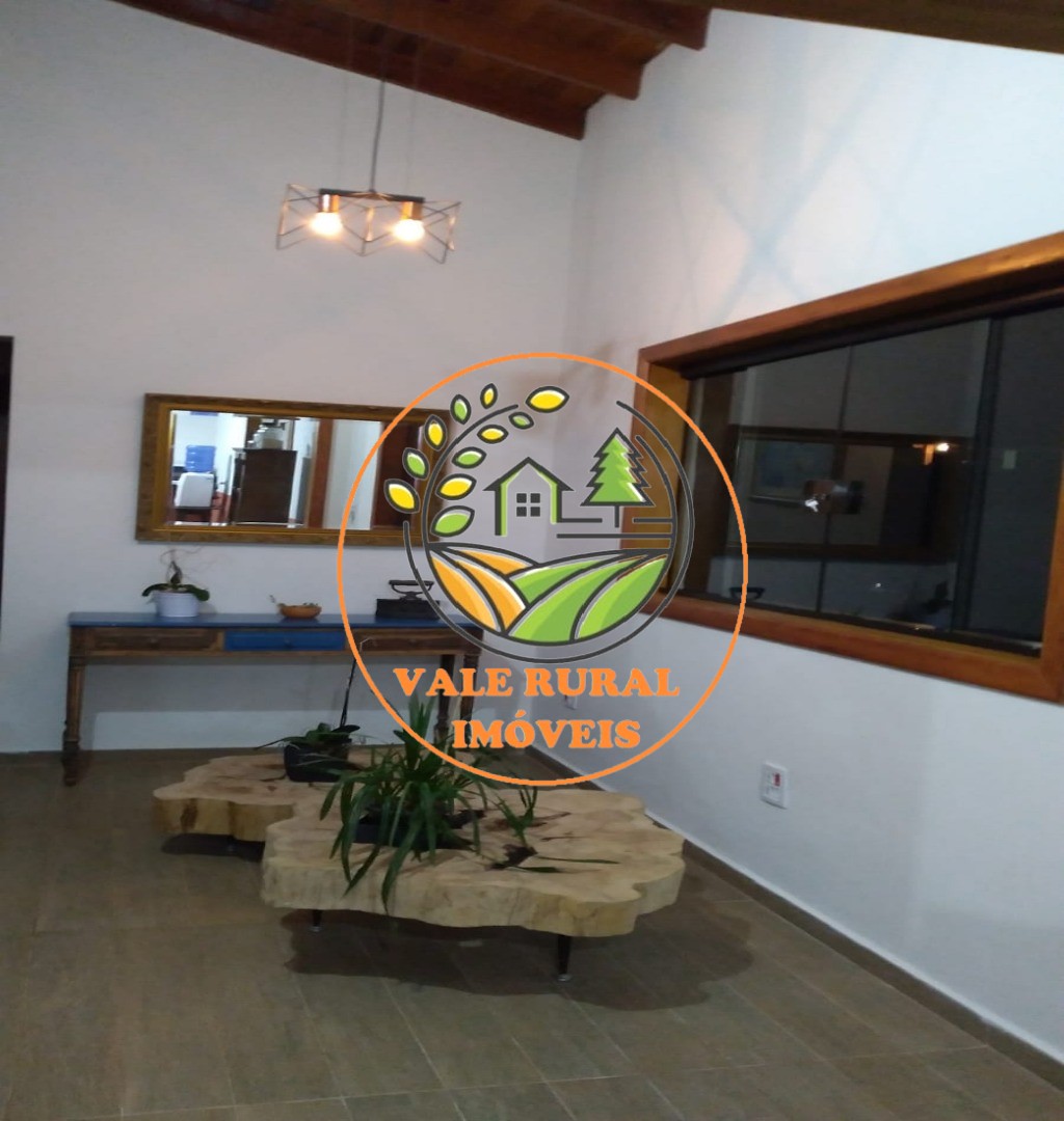 Chácara, 3 quartos, 2730 m² - Foto 3
