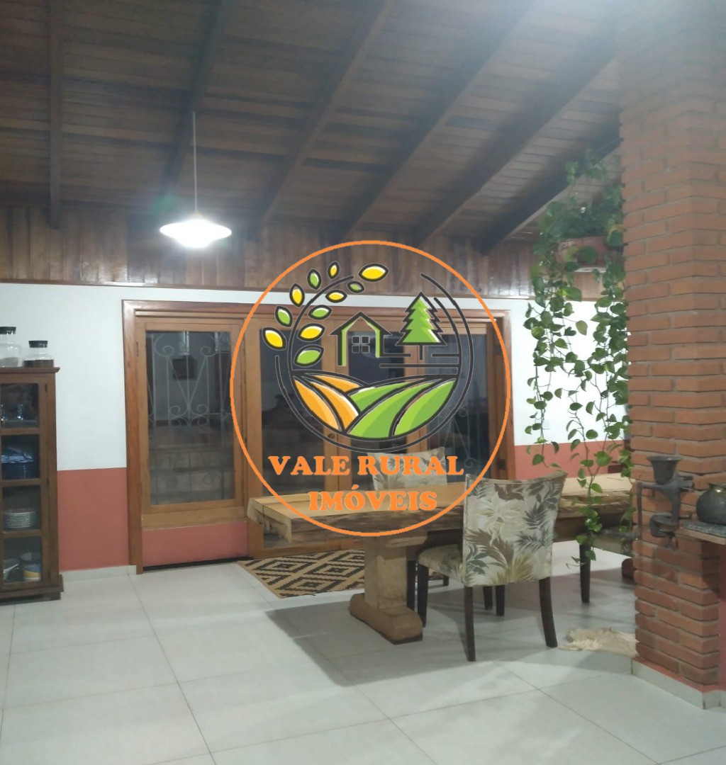 Chácara, 3 quartos, 2730 m² - Foto 5