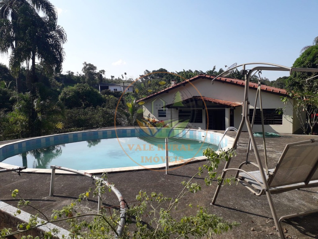 Chácara, 3 quartos, 3200 m² - Foto 1