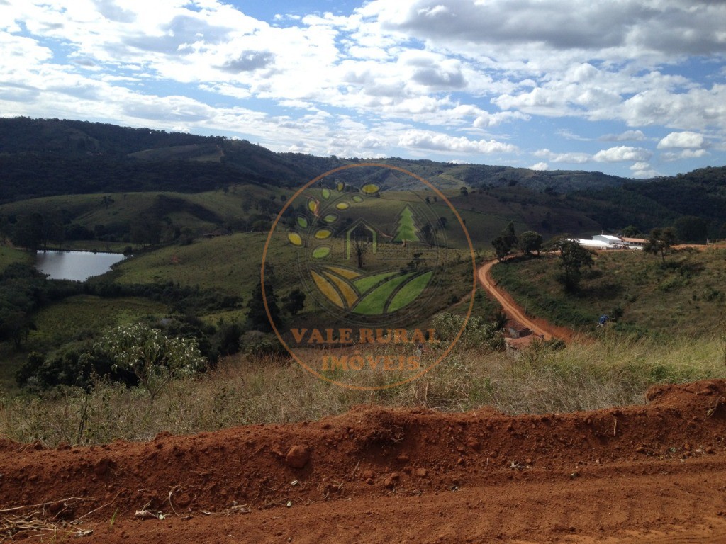 Fazenda, 2 quartos - Foto 8