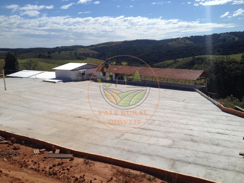 Fazenda, 2 quartos - Foto 38