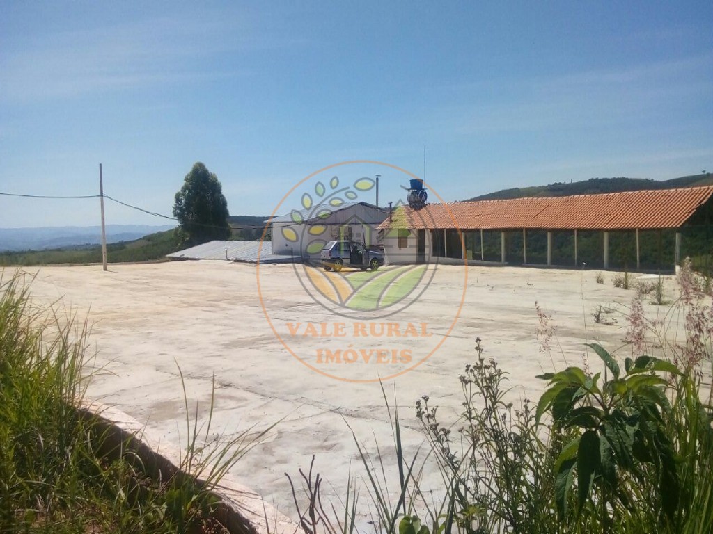 Fazenda, 2 quartos - Foto 33