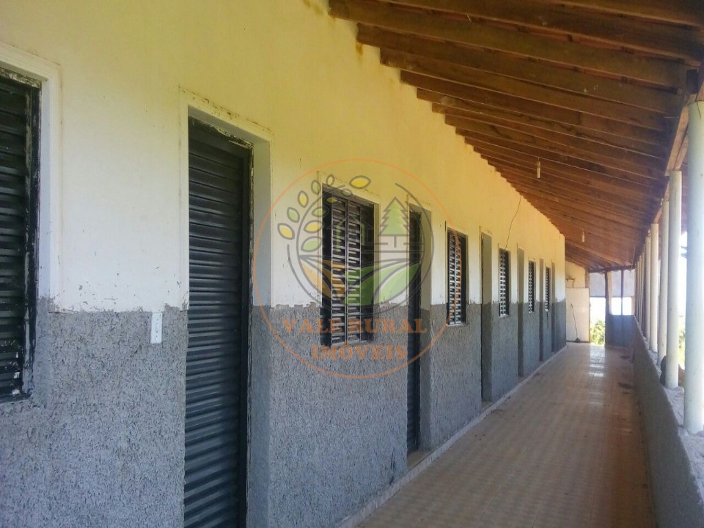 Fazenda, 2 quartos - Foto 32