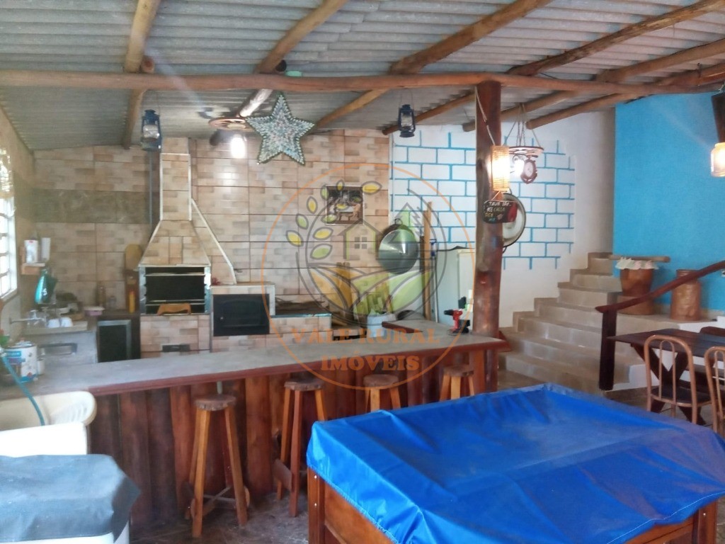 Chácara, 2 quartos, 1530 m² - Foto 1
