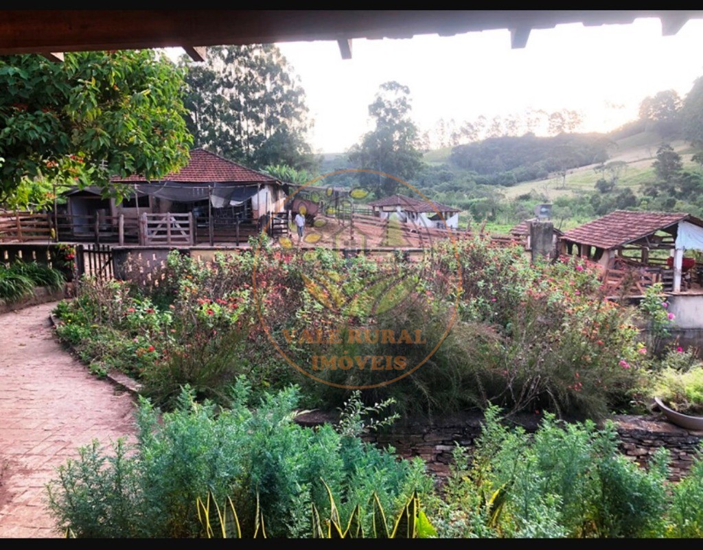 Fazenda, 220 m² - Foto 1