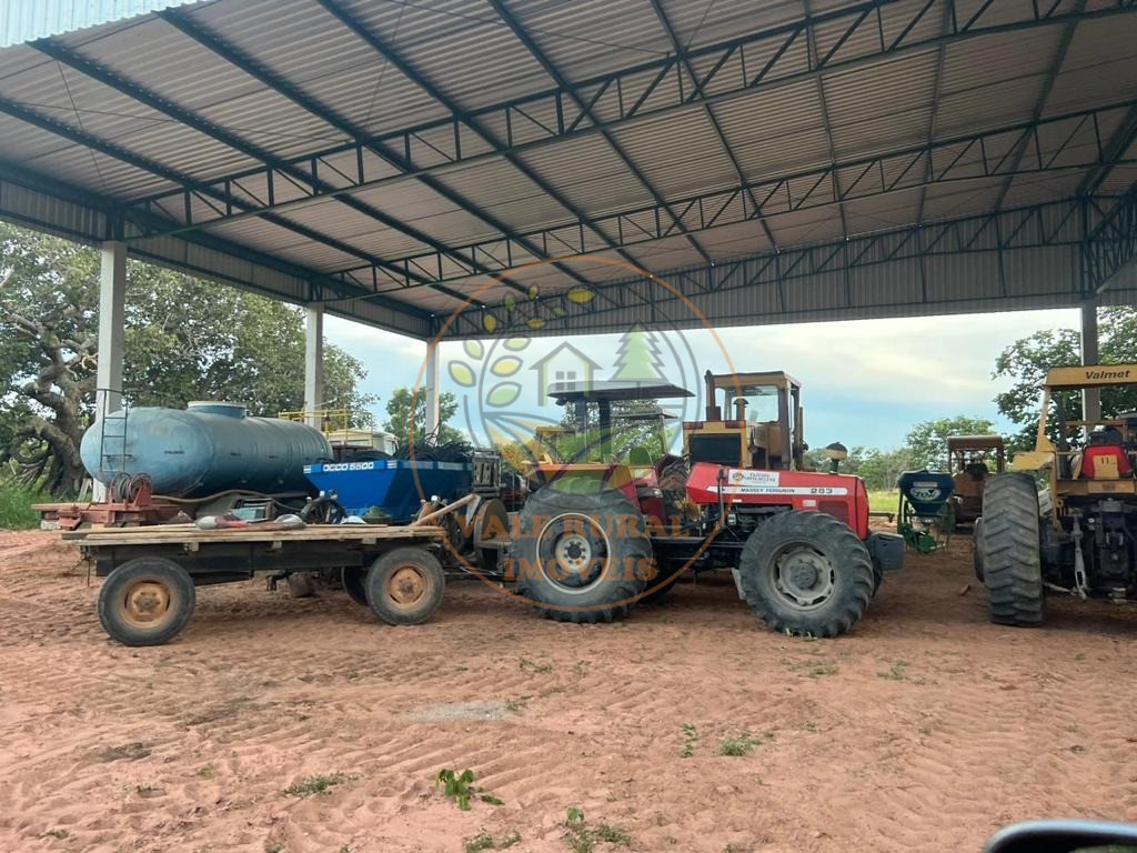 Fazenda, 3300 m² - Foto 1