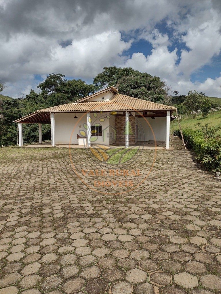 Fazenda, 242 m² - Foto 1