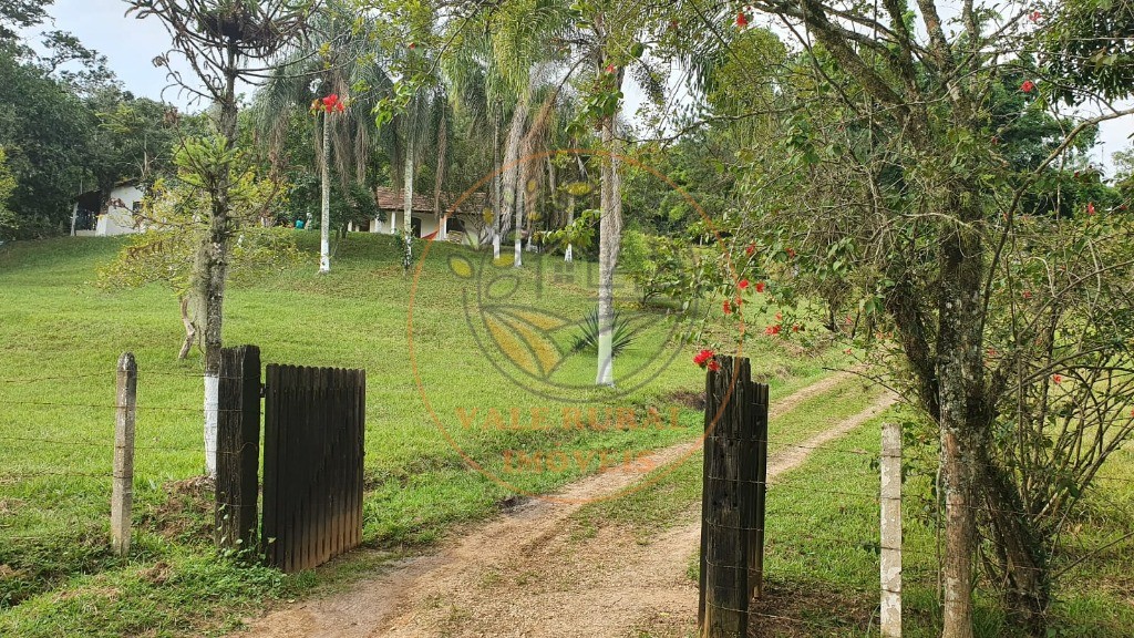 Chácara, 2 quartos, 10000 m² - Foto 1