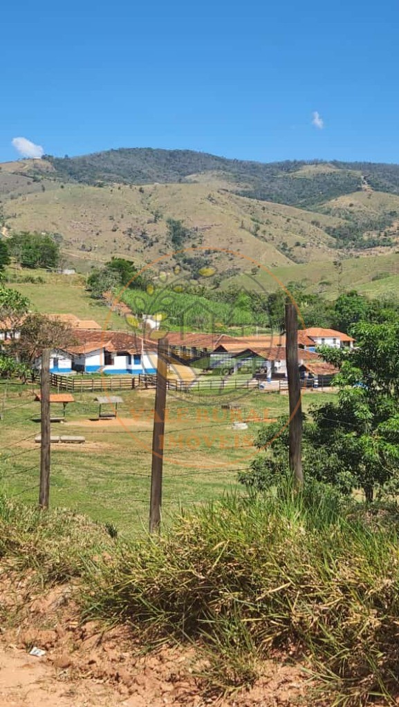Fazenda, 2 quartos - Foto 16
