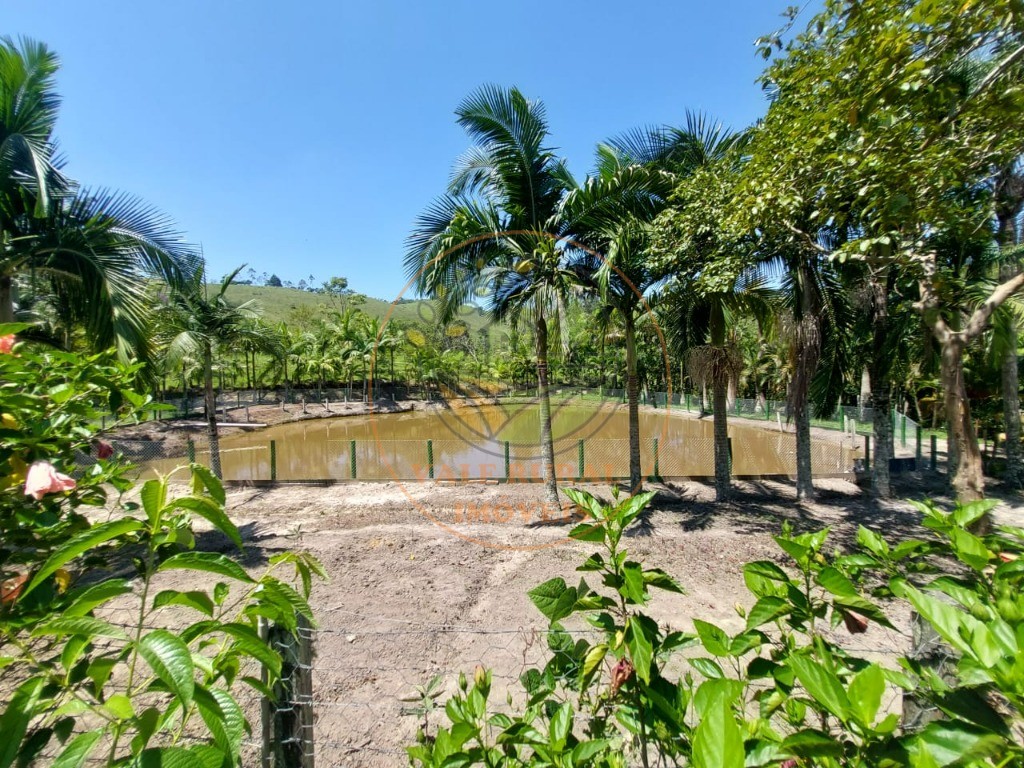 Sítio, 2 quartos, 2 m² - Foto 12