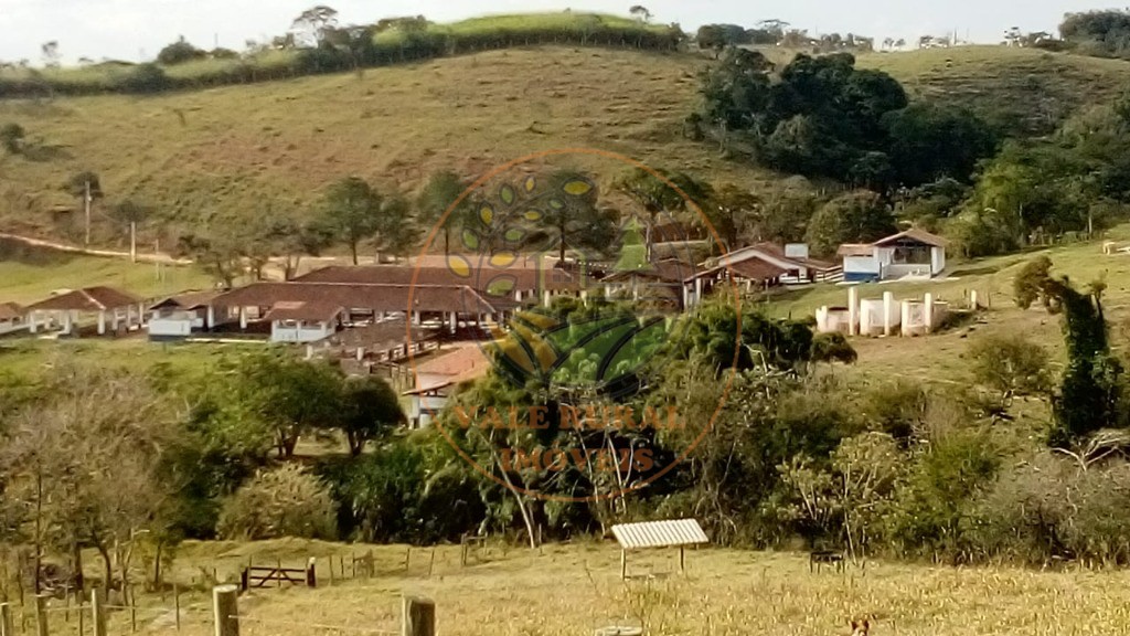 Fazenda, 2 quartos - Foto 1