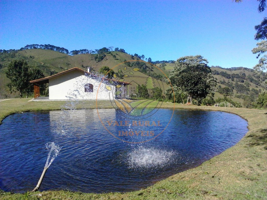 Sítio, 2 quartos, 4 m² - Foto 4