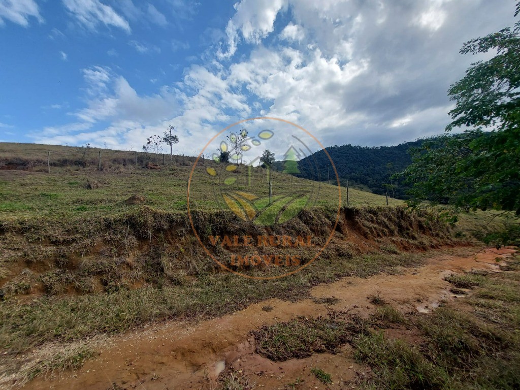 Fazenda, 2 quartos - Foto 49