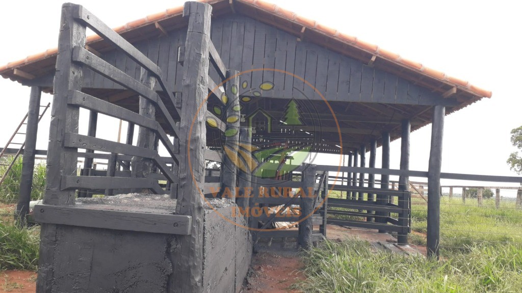 Fazenda, 2 quartos - Foto 9