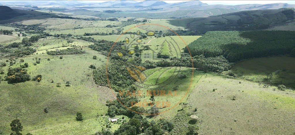 Fazenda, 2 quartos - Foto 16