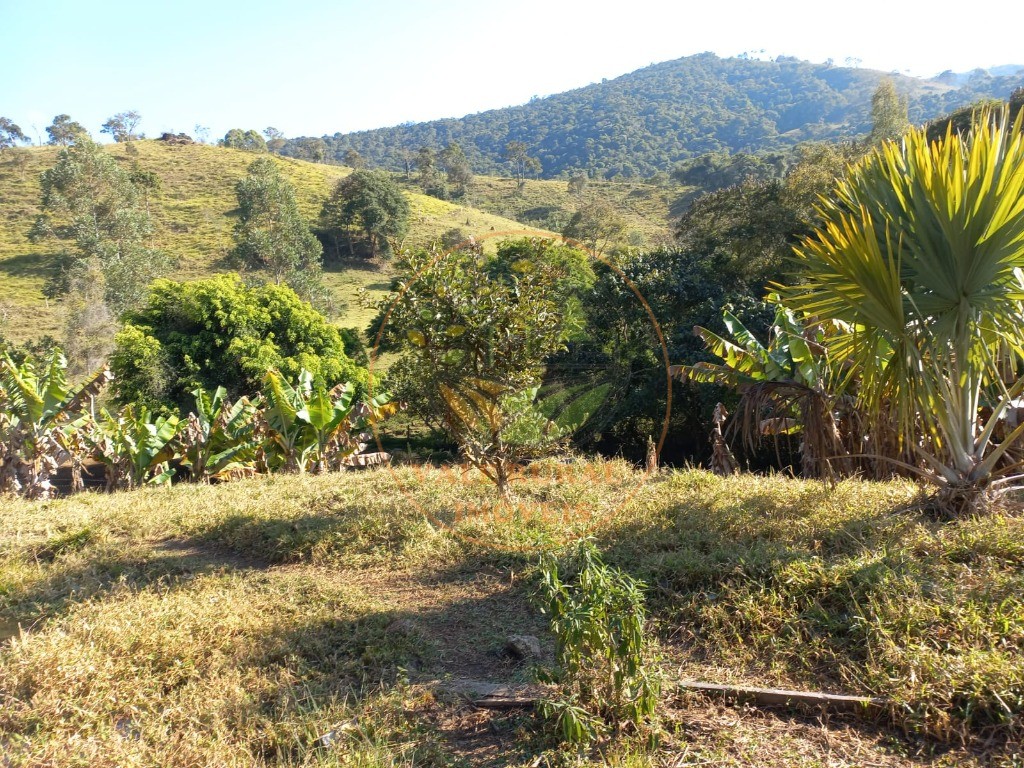 Fazenda, 2 quartos - Foto 8