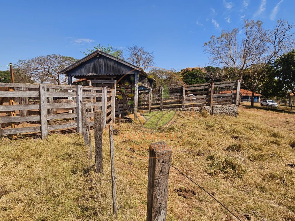 Fazenda, 2 quartos - Foto 13