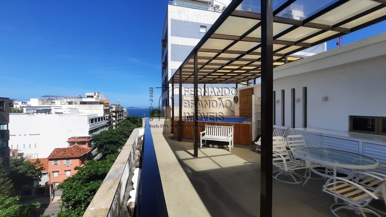 Cobertura à venda com 3 quartos, 430m² - Foto 2