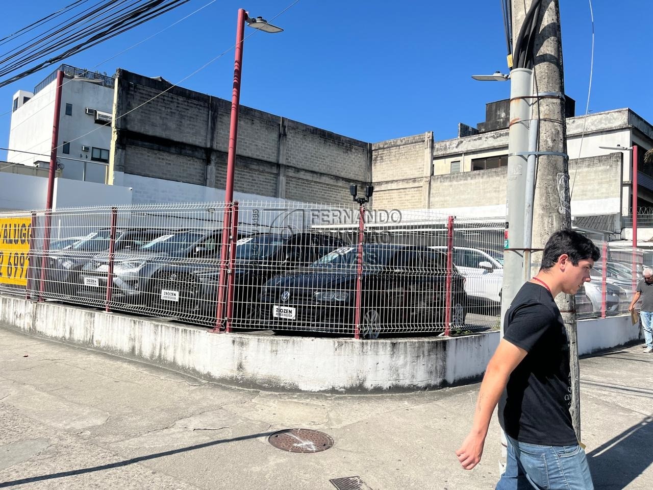 Loteamento e Condomínio, 640 m² - Foto 3