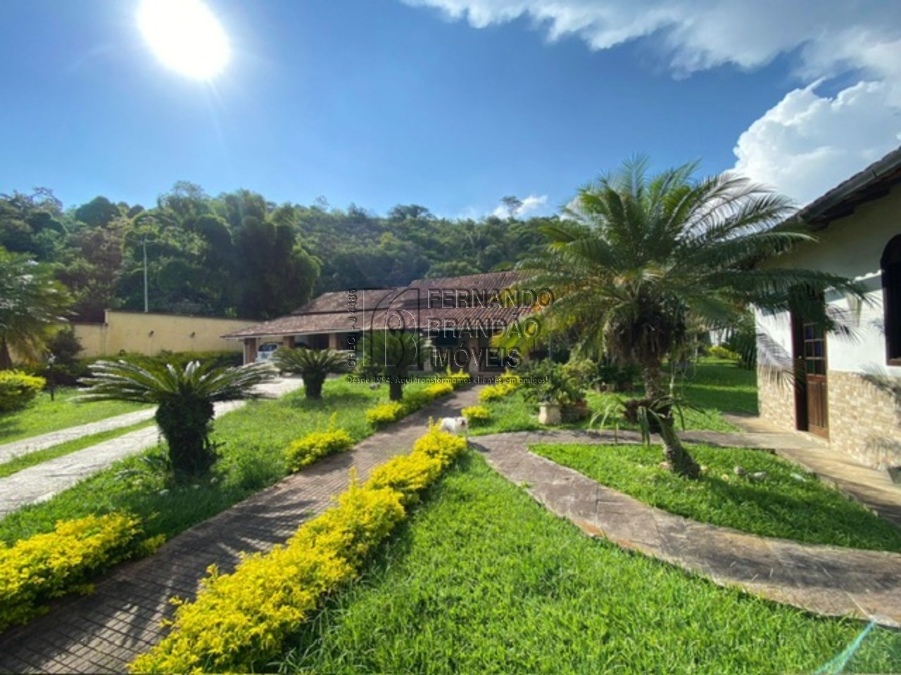 Casa, 3 quartos, 1401 m² - Foto 1