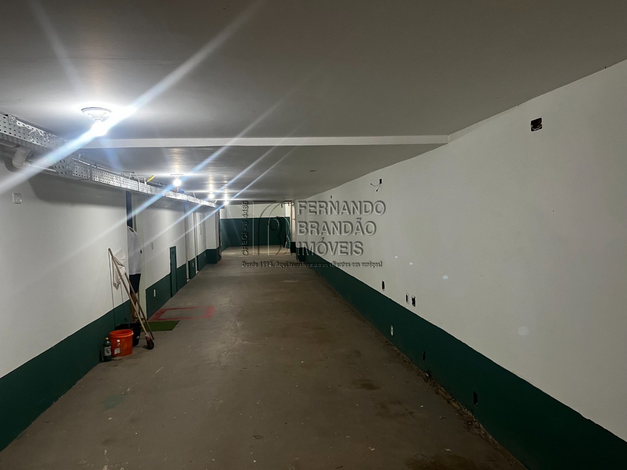 Prédio Inteiro à venda, 600m² - Foto 1